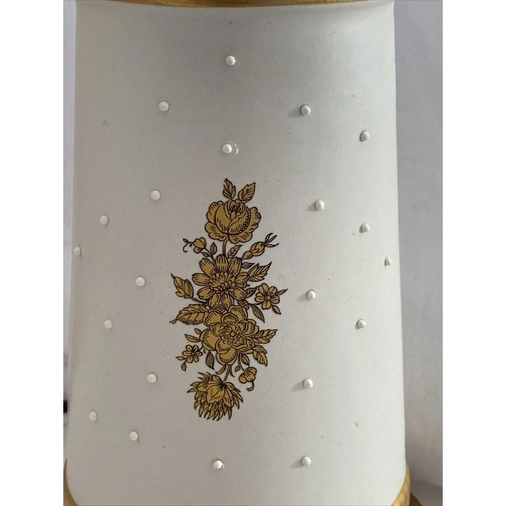 VTG Metal Tole Style Table Lamp White Gold‎ Floral 21